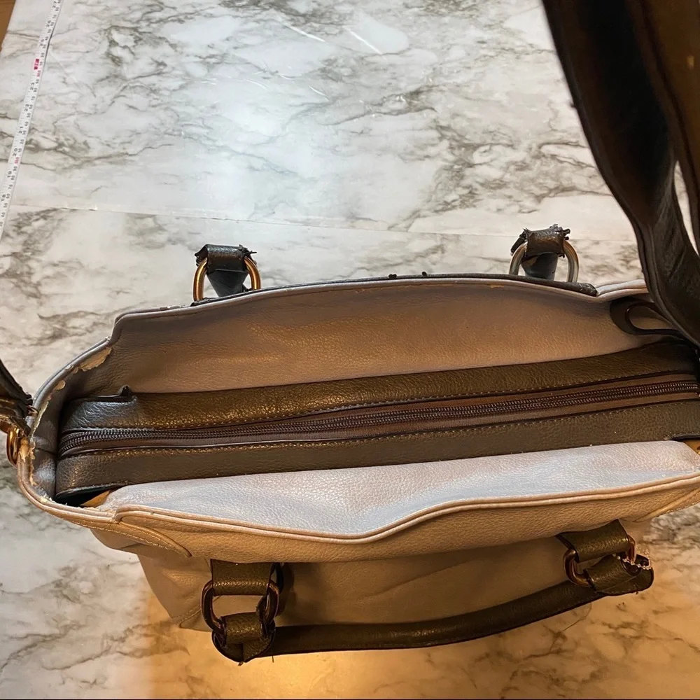 Black Rivet Purse - Picture 5 of 8